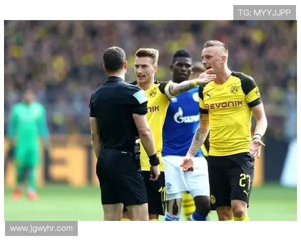 德甲鲁尔区足球球队分布及其竞技水平综述