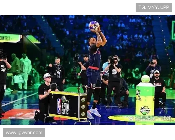 2009年NBA全明星阵容公布科比奥尼尔携手入选 2009年NBA全明星阵容公布科比奥尼尔携手入选